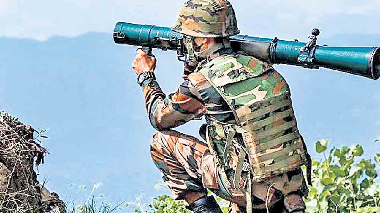 Disability Pension | సాధారణ ఉద్యోగులకు లేని నిబంధనలు సైనికులకా?.. 10 ఏండ్ల సర్వీసు ఉంటేనే డిసెబిలిటీ పెన్షన్‌ అంటూ కేంద్రం షరతు