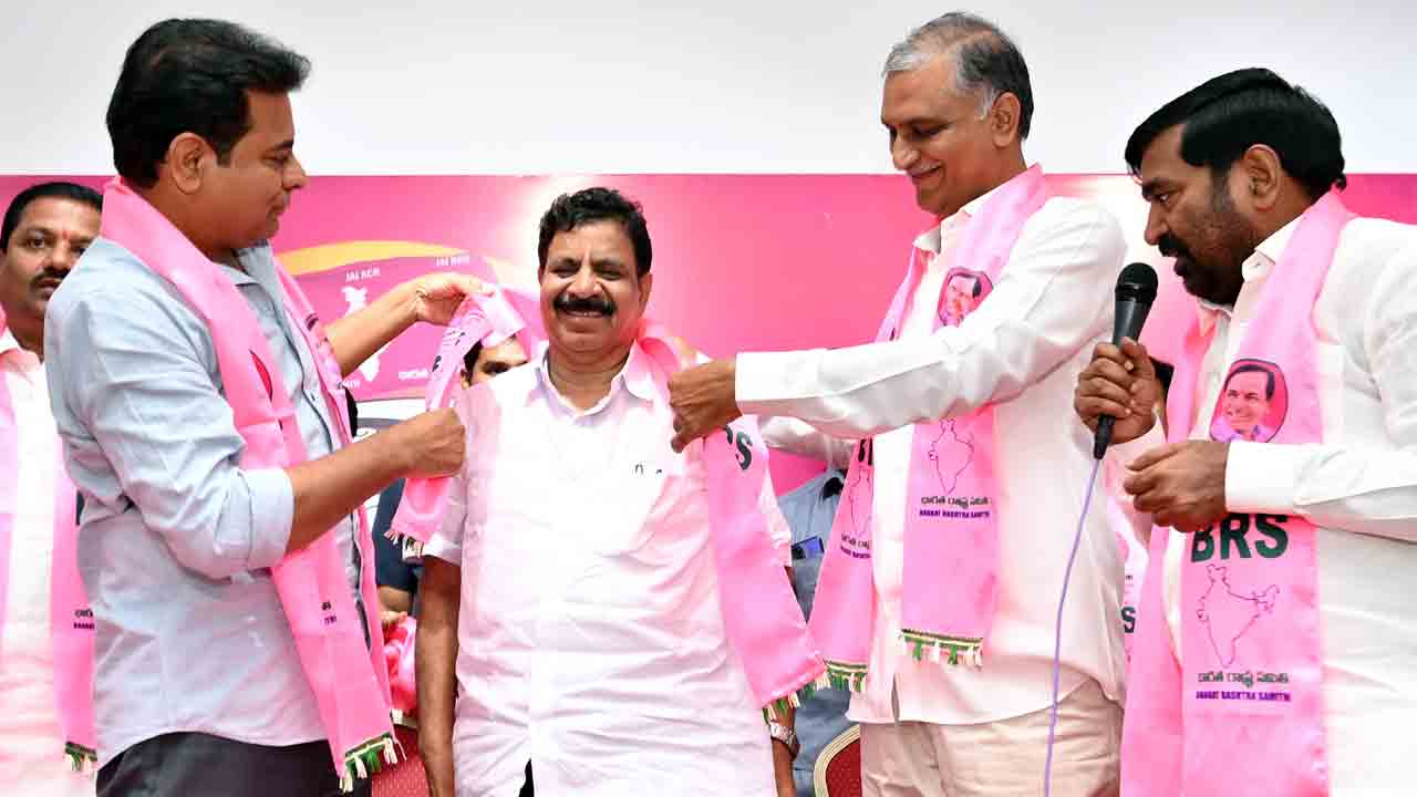 పనితనమే తప్ప పగతనం లేదు