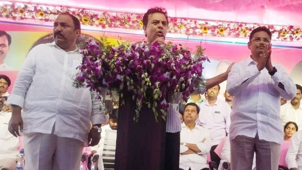 ‘దళితబంధు’వుల ఆనందం