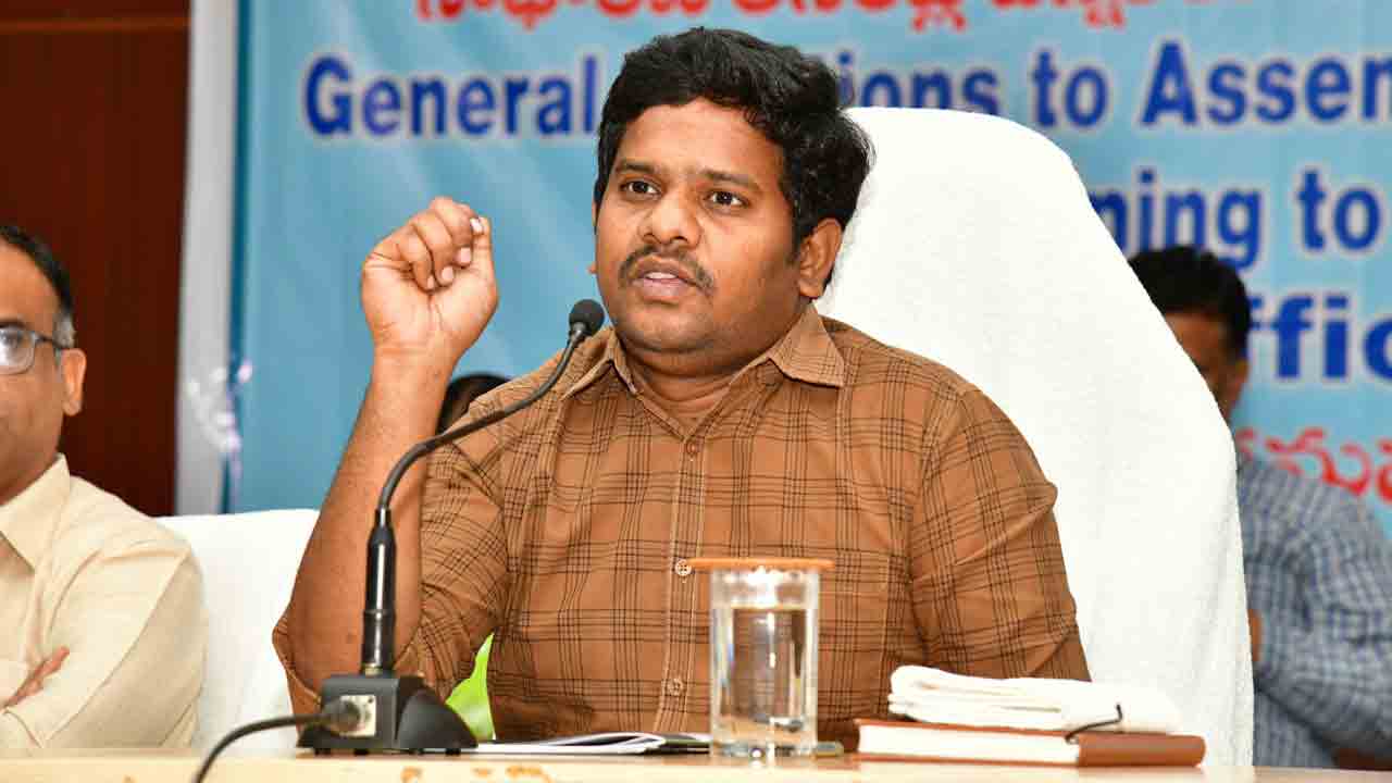 ఎన్నికల విధులపై అవగాహన ఉండాలి