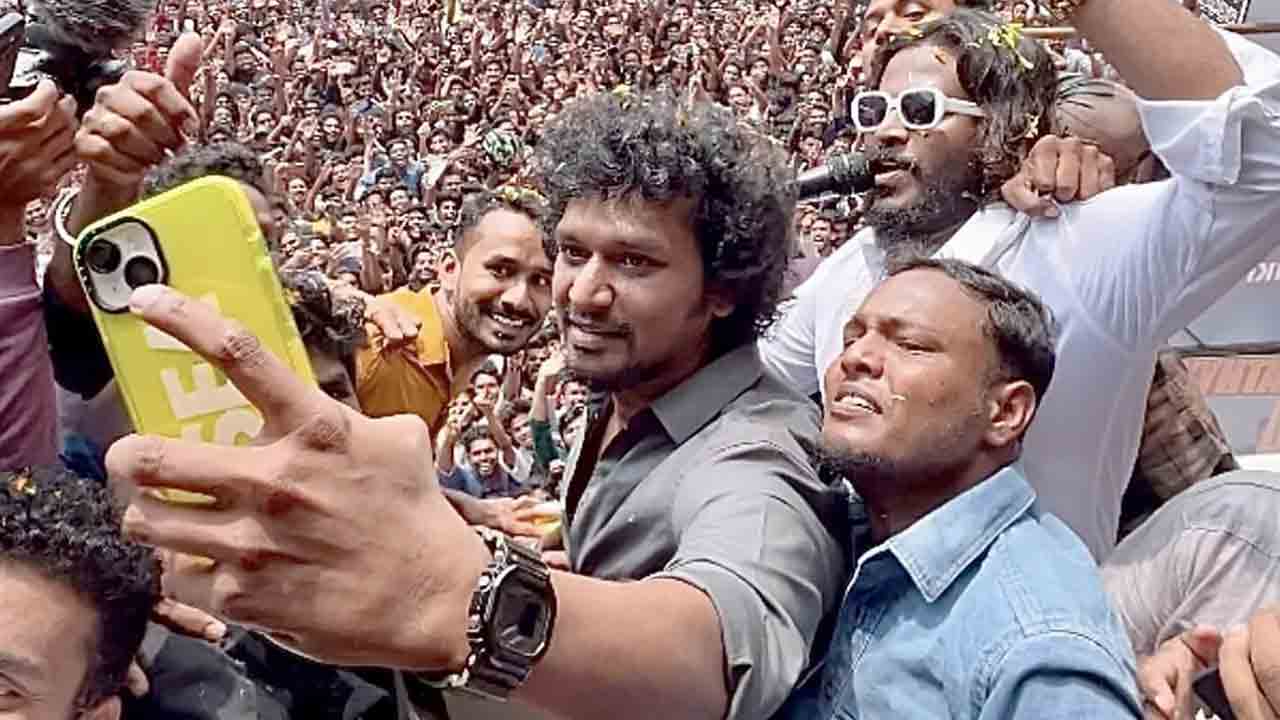 Lokesh Kanagaraj | చిత్ర ప్రమోషన్స్‌లో తొక్కిసలాట.. లోకేశ్‌ కనగరాజ్‌కు గాయాలు