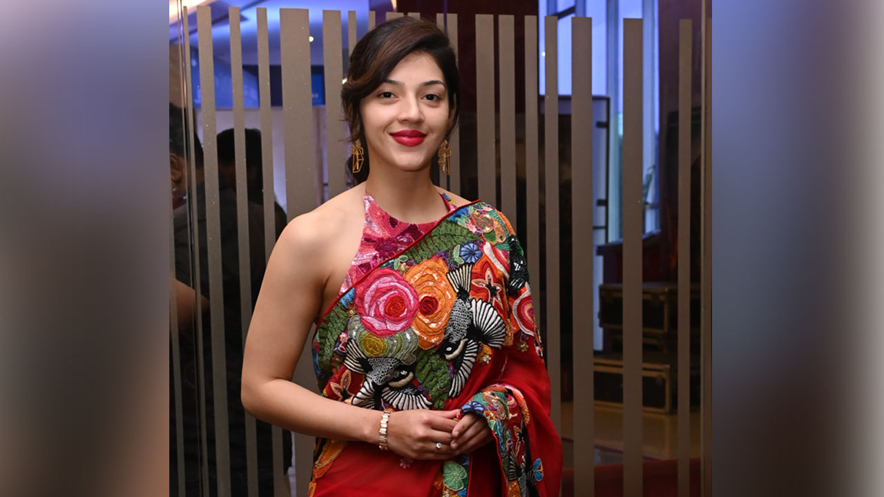 mehreen pirzada | మల్టీ జానర్‌ స్పార్క్‌