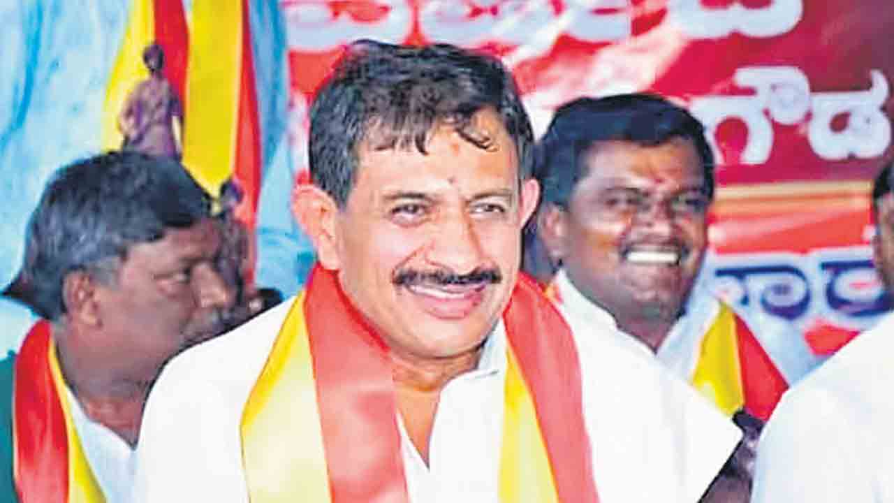 మాకు ఓటేసిన గ్రామాల్లోనే అభివృద్ధి పనులు
