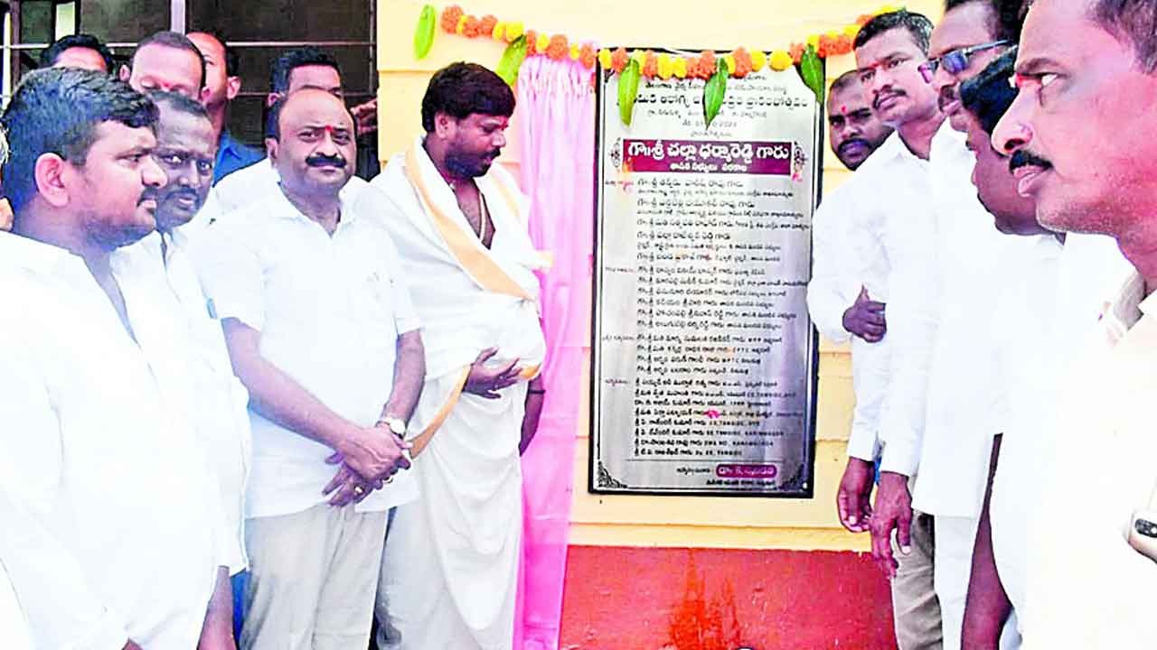 సీఎం కేసీఆర్‌తోనే తెలంగాణ అభివృద్ధి