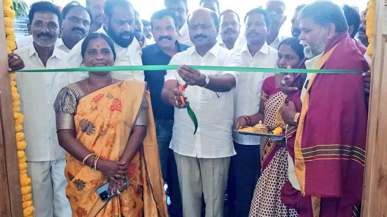 కాంగ్రెస్‌వి మోసపూరిత మాటలు