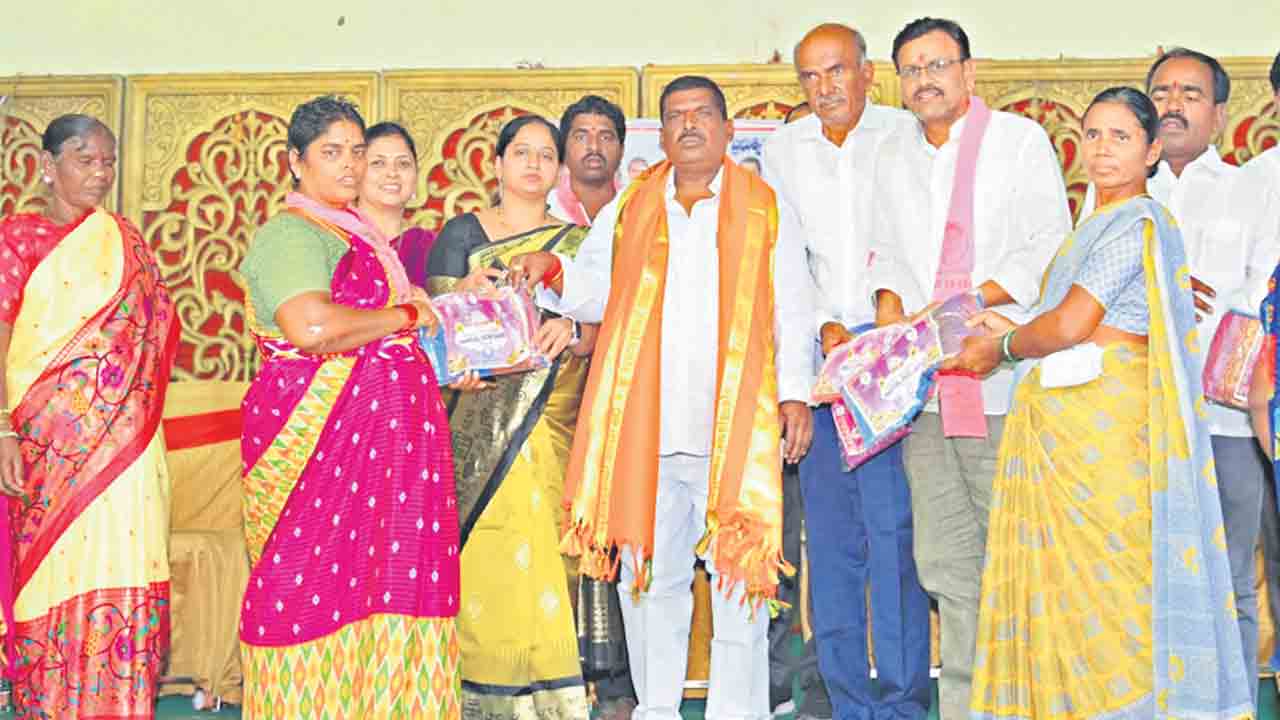 గ్రామాలకు మహర్దశ కల్పించాం