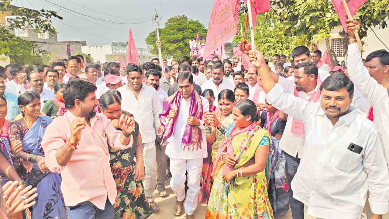 పండుగలా ప్రచారం