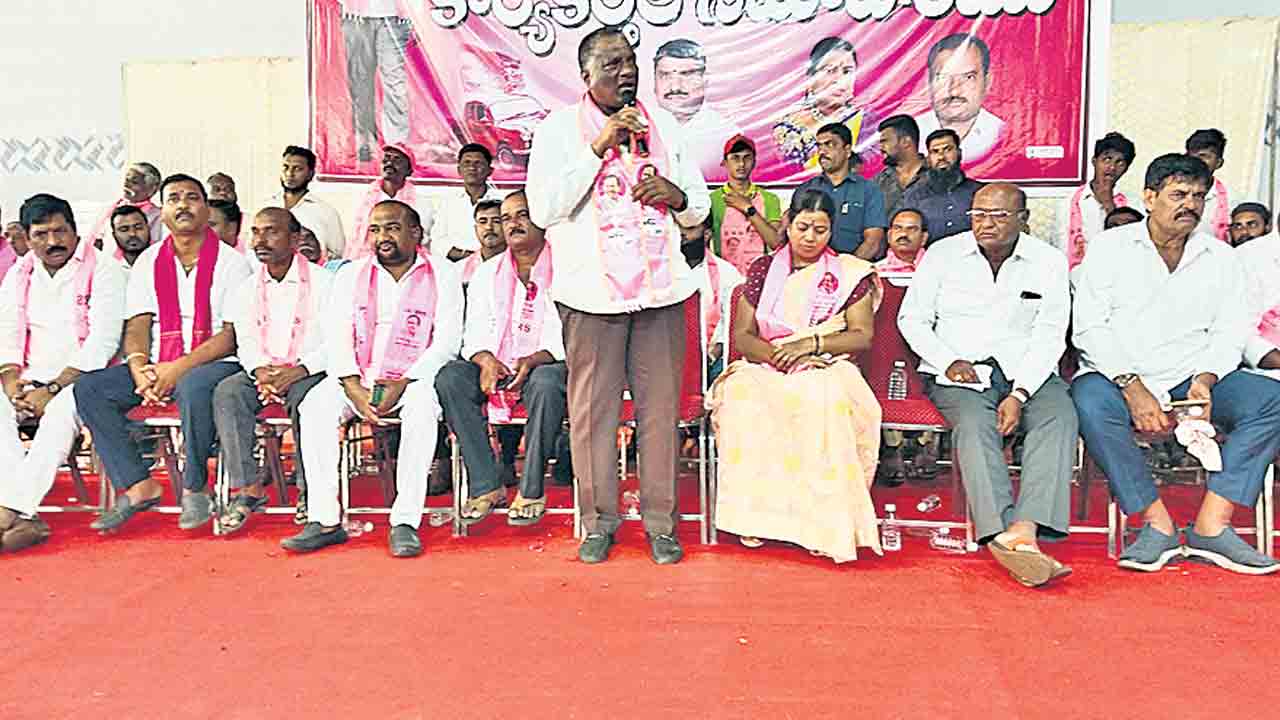 కాంగ్రెస్‌ గ్యారంటీలకు వారంటీ లేదు