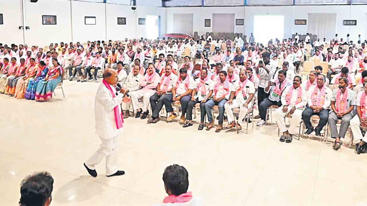 మరింత అభివృద్ధి కోసం గెలిపించండి