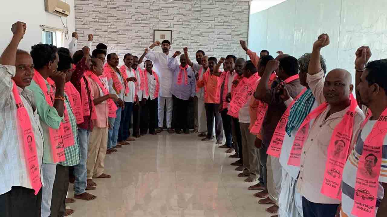 గులాబీ శ్రేణుల్లో జోష్‌