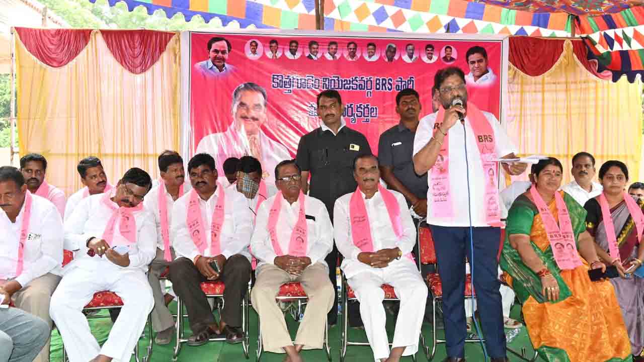 ప్రతిపక్షాల కుట్రలను తిప్పికొడతాం