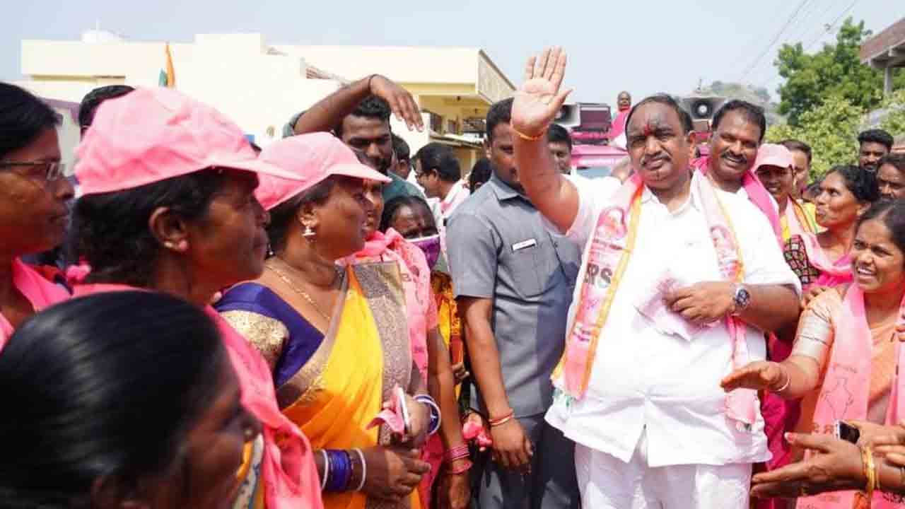 బీఆర్‌ఎస్‌తోనే అభివృద్ధి, సంక్షేమం