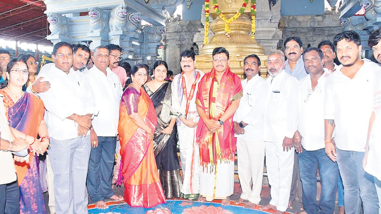 భద్రాద్రి రామయ్య సేవలో ఎమ్మెల్సీ తాతా మధుసూదన్‌