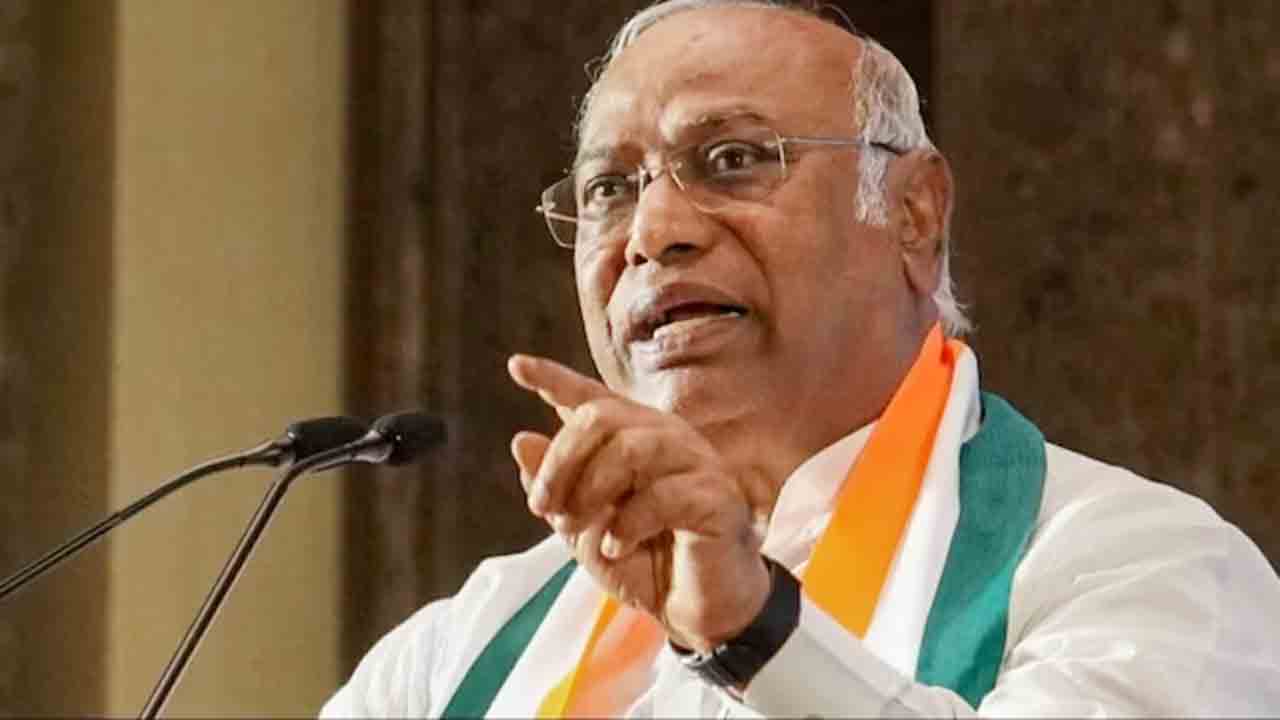 Mallikarjun Kharge | ఐదు రాష్ట్రాల ఎన్నికల ప్రకటనతో.. బీజేపీకి వీడ్కోలే : ఖర్గే