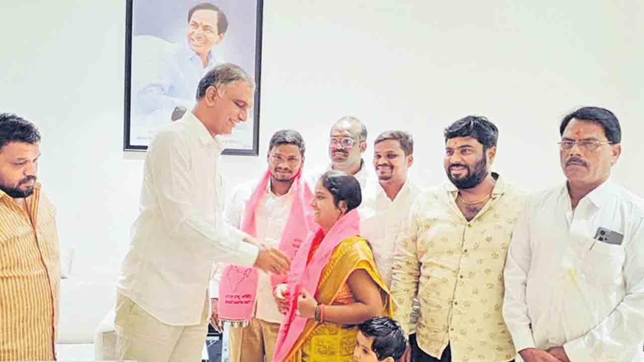 బీఆర్‌ఎస్‌కు భారీ మెజార్టీ ఖాయం