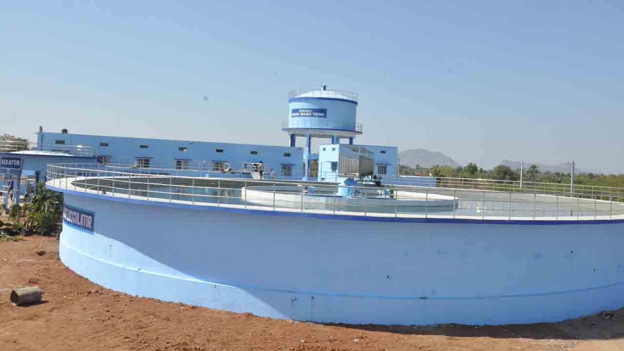 నాడు కరువు నేల నేడు సిరుల మాగాణం