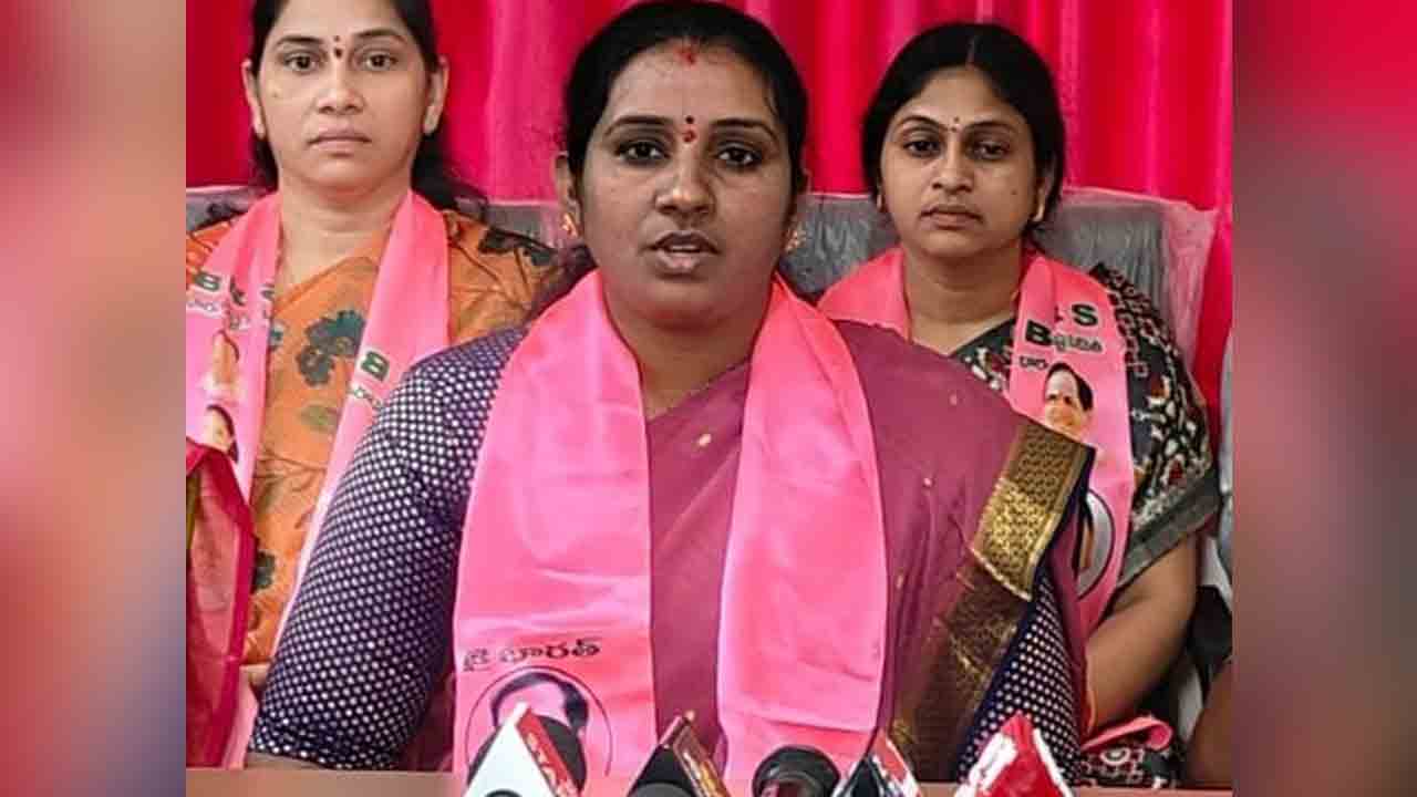 జీవన్‌రెడ్డి.. మహిళలకు ఇచ్చే గౌరవం ఇదేనా..?