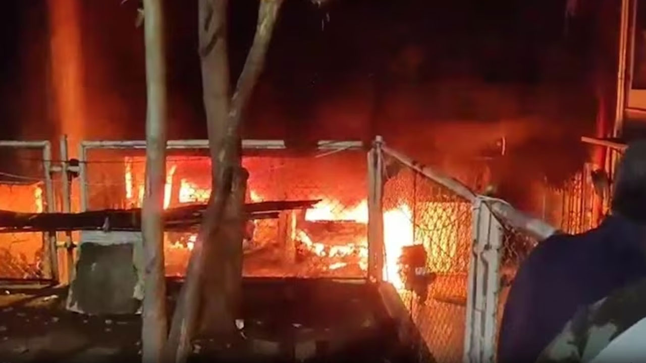 Mumbai | ముంబైలో భారీ అగ్నిప్రమాదం.. ఏడుగురు సజీవదహనం