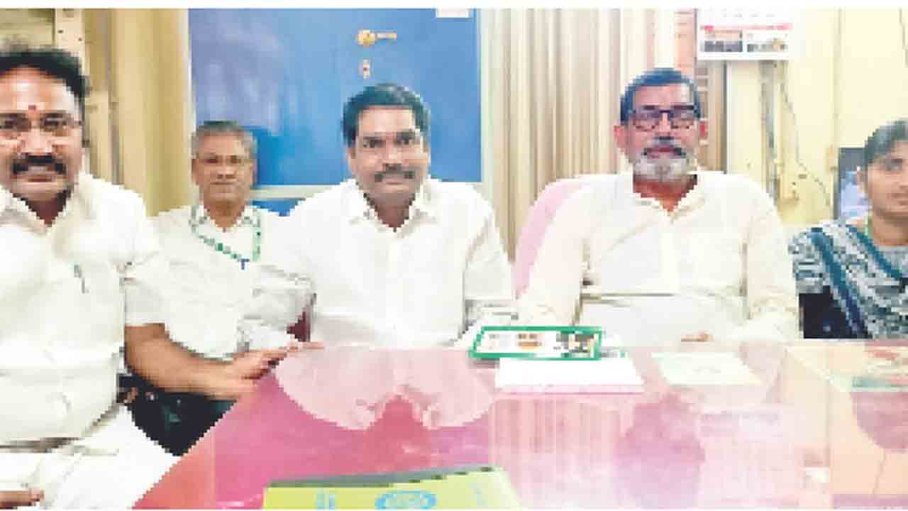 అత్యుత్తమ సహకార బ్యాంక్‌గా కేడీసీసీ