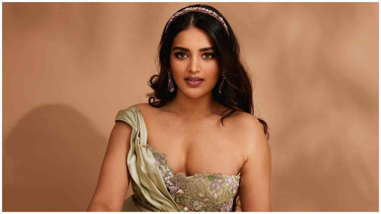 Hari Hara Veera Mallu | హరి హర వీరమల్లుతో ఇస్మార్ట్‌ భామ.. విజయవాడలో నిధి అగర్వాల్‌ ల్యాండింగ్‌