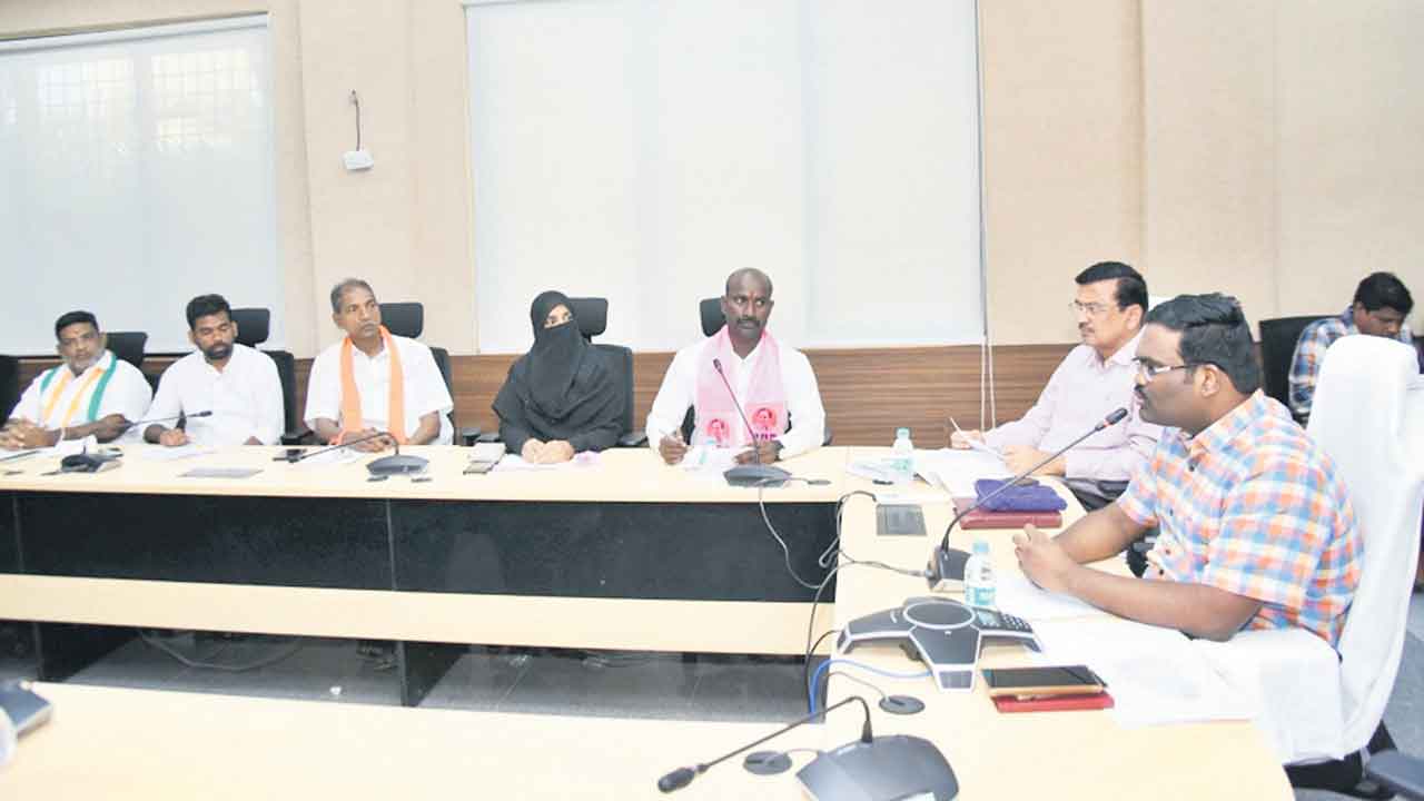 పారదర్శకంగా ఎన్నికల నిర్వహణ