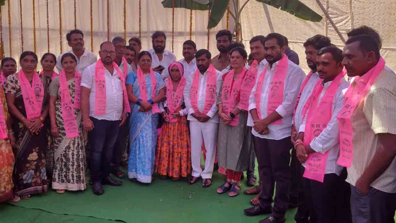 గడప గడపకూ మ్యానిఫెస్టో..