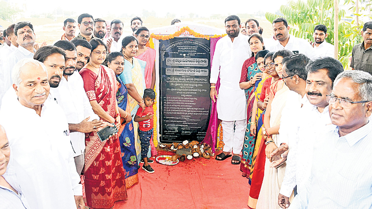 నాలుగు నియోజకవర్గాల్లో బీఆర్‌ఎస్‌ గెలుపు ఖాయం