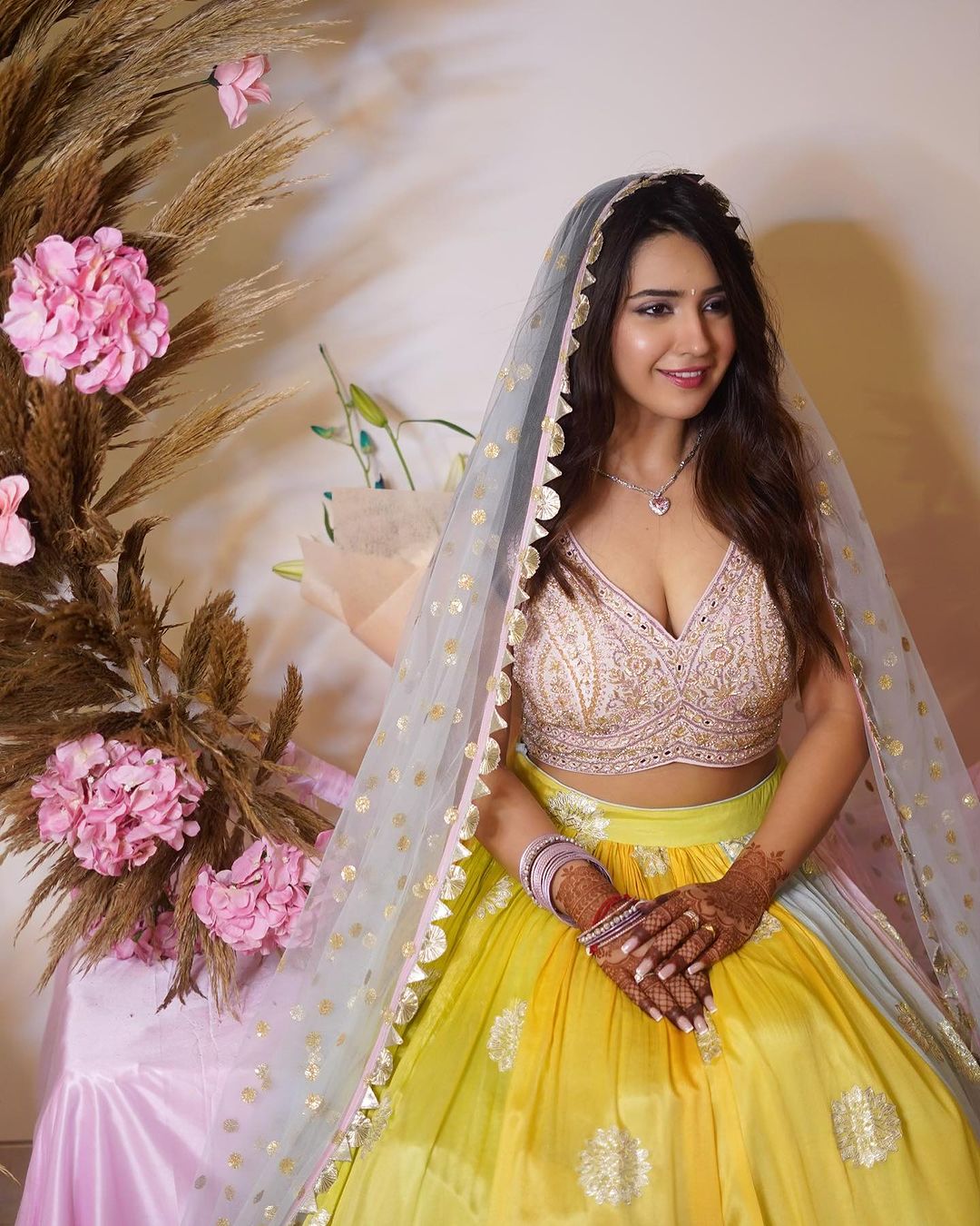 ( Photos : Instagram )