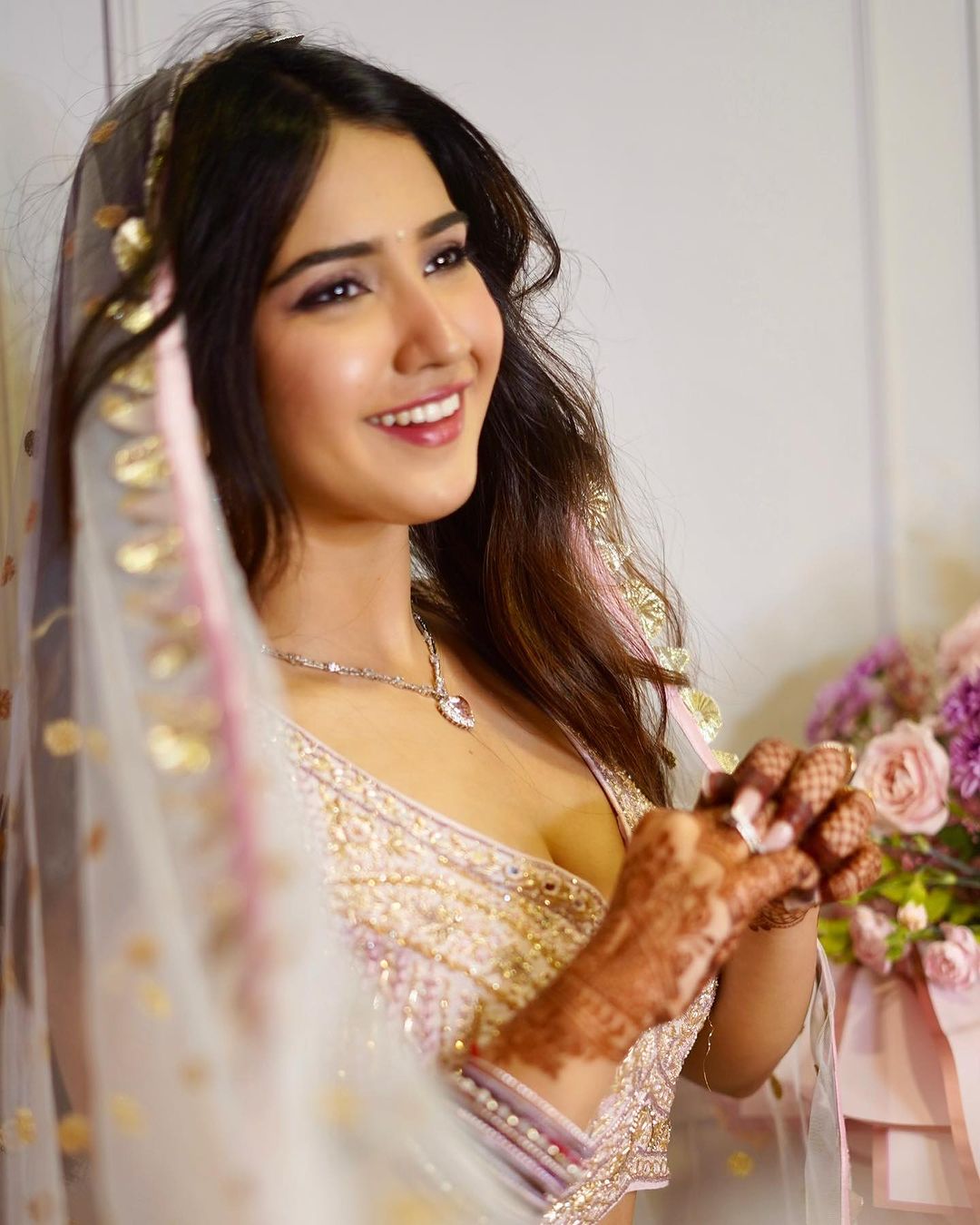 ( Photos : Instagram )