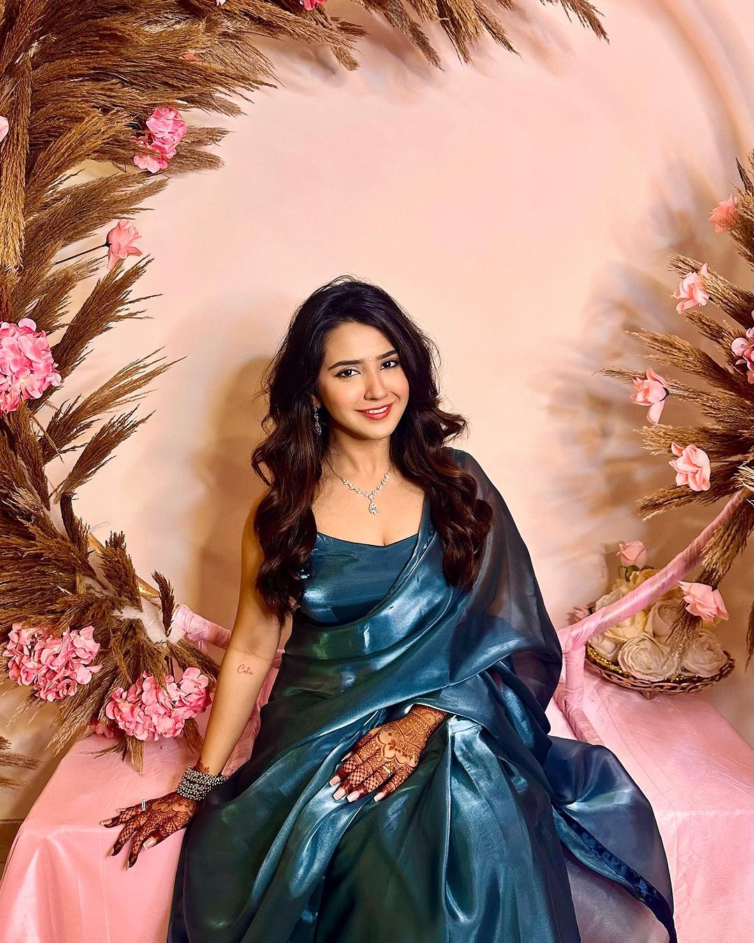 ( Photos : Instagram )