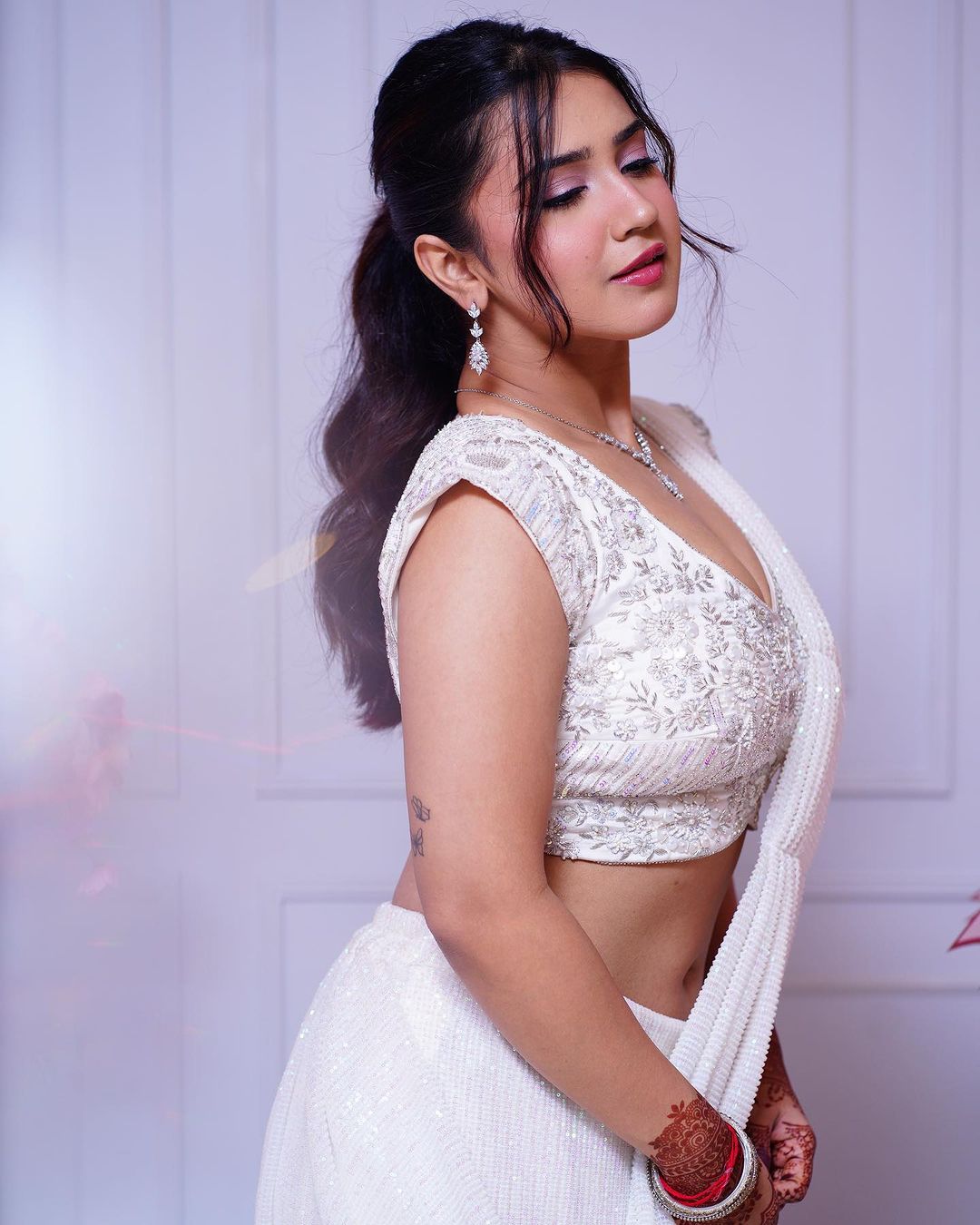 ( Photos : Instagram )