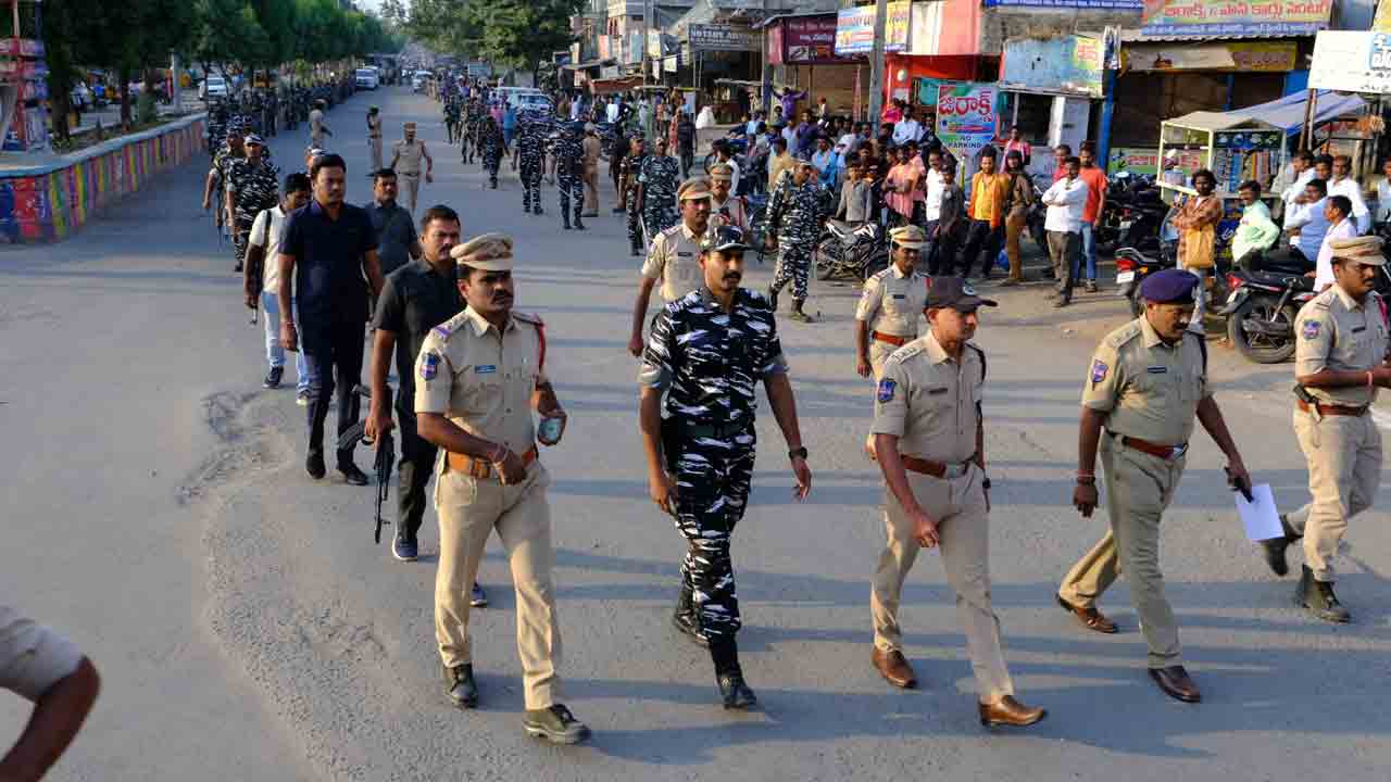 ప్రశాంత ఎన్నికలకు ప్రజలు సహకరించాలి