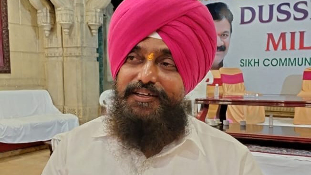 Hyderabad | అద్దంలా హైదరాబాద్‌ రోడ్లు.. గురుద్వారా సాహిబ్‌ జాయింట్‌ సెక్రటరీ ప్రశంసలు