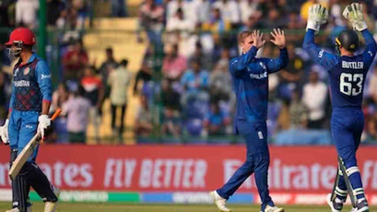 AFG vs ENG | ఐదో వికెట్ కోల్పోయిన అఫ్ఘానిస్థాన్.. షాహిదీ బౌల్డ్