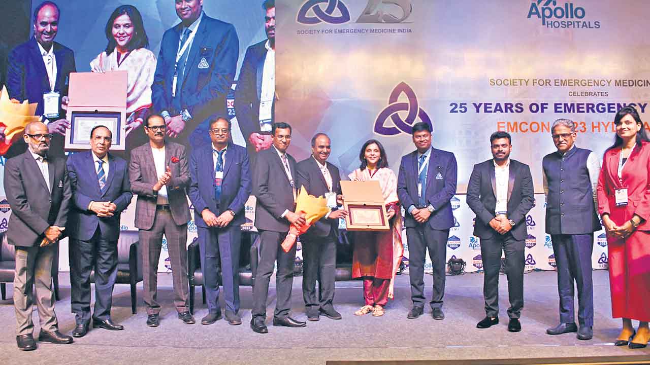 అత్యవసర వైద్యంపై అవగాహన తప్పనిసరి