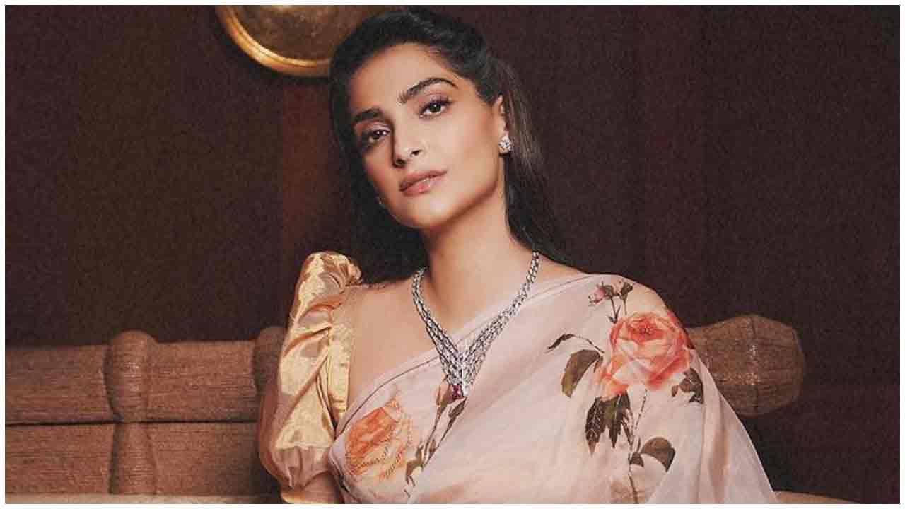 Sonam Kapoor | చీరకట్టులో సోనమ్ కపూర్ సరికొత్త లుక్..