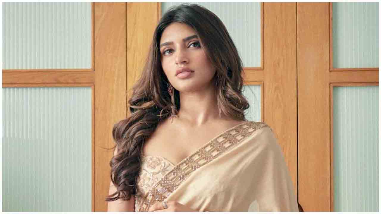 Sreeleela | చీరకట్టులో హొయలు పోయిన శ్రీలీల..