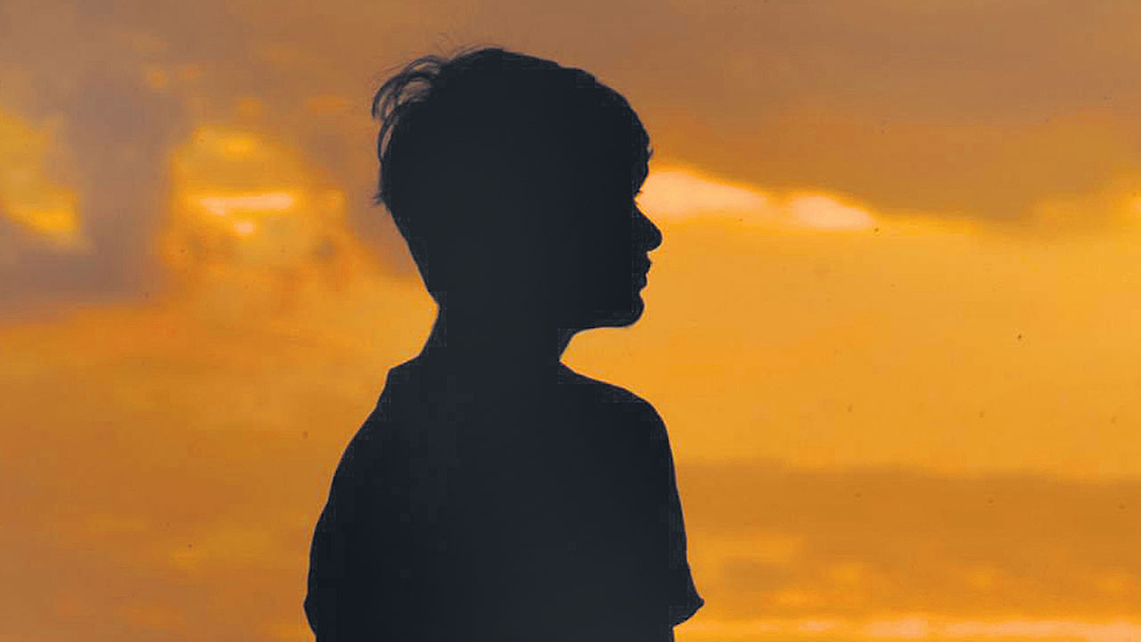 అంత ముభావం ఎందుకు?