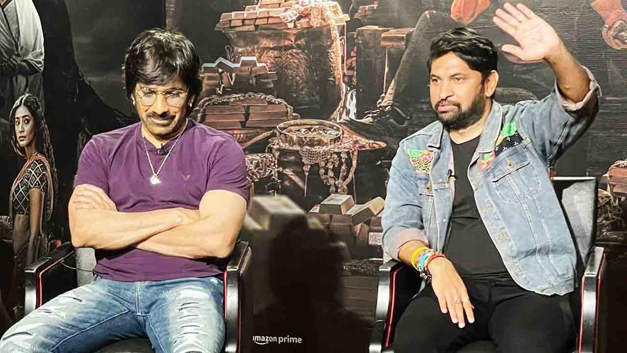 Tiger Nageswara Rao | టైగర్‌ నాగేశ్వర రావు తెలుగు ప్రమోషన్స్‌ టైం.. రవితేజ ఫొటోలు వైరల్