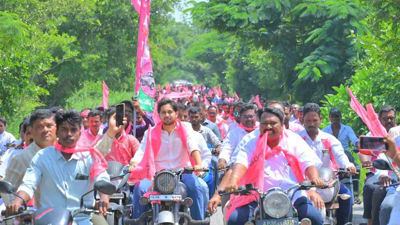 జనంలోకి బ‌ల‌గం..