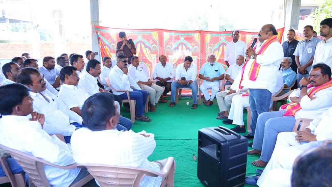 కాంగ్రెస్‌ను నమ్మితే అధోగతే