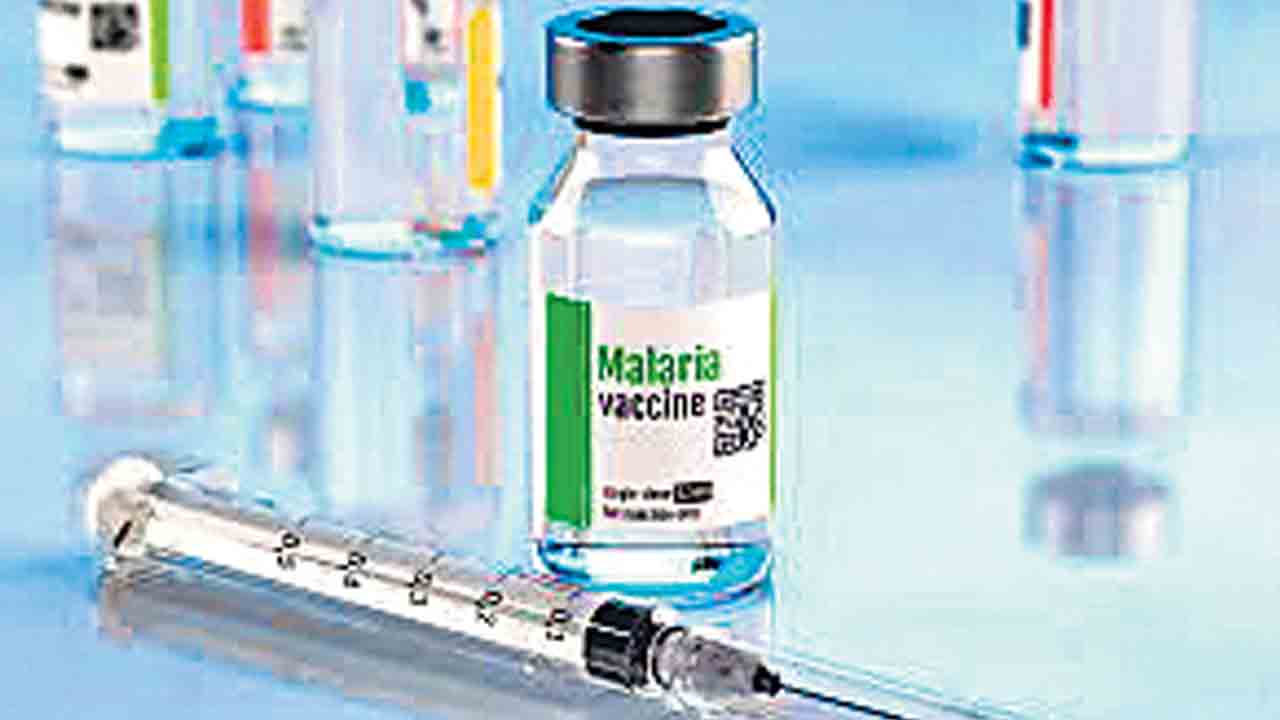 ఆక్స్‌ఫర్డ్‌ మలేరియా టీకాకు ఆమోదం