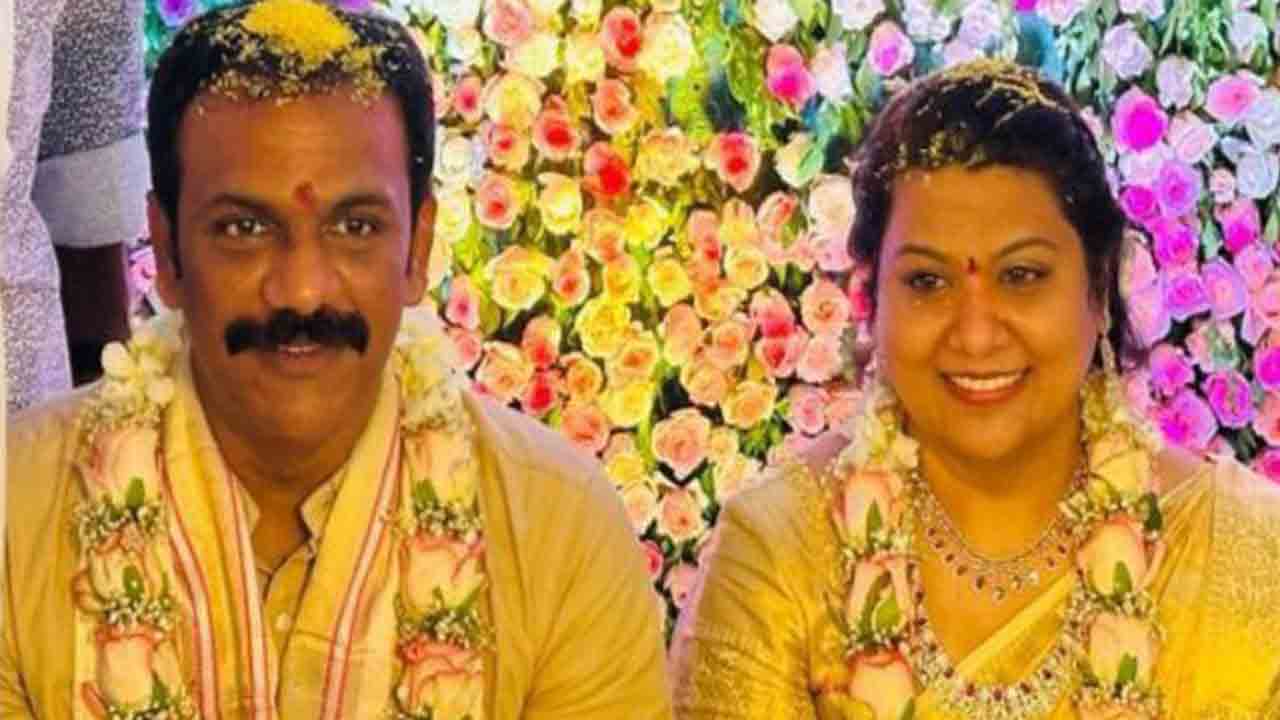 వంగవీటి దంపతులకు తోట ఆశీర్వాదం