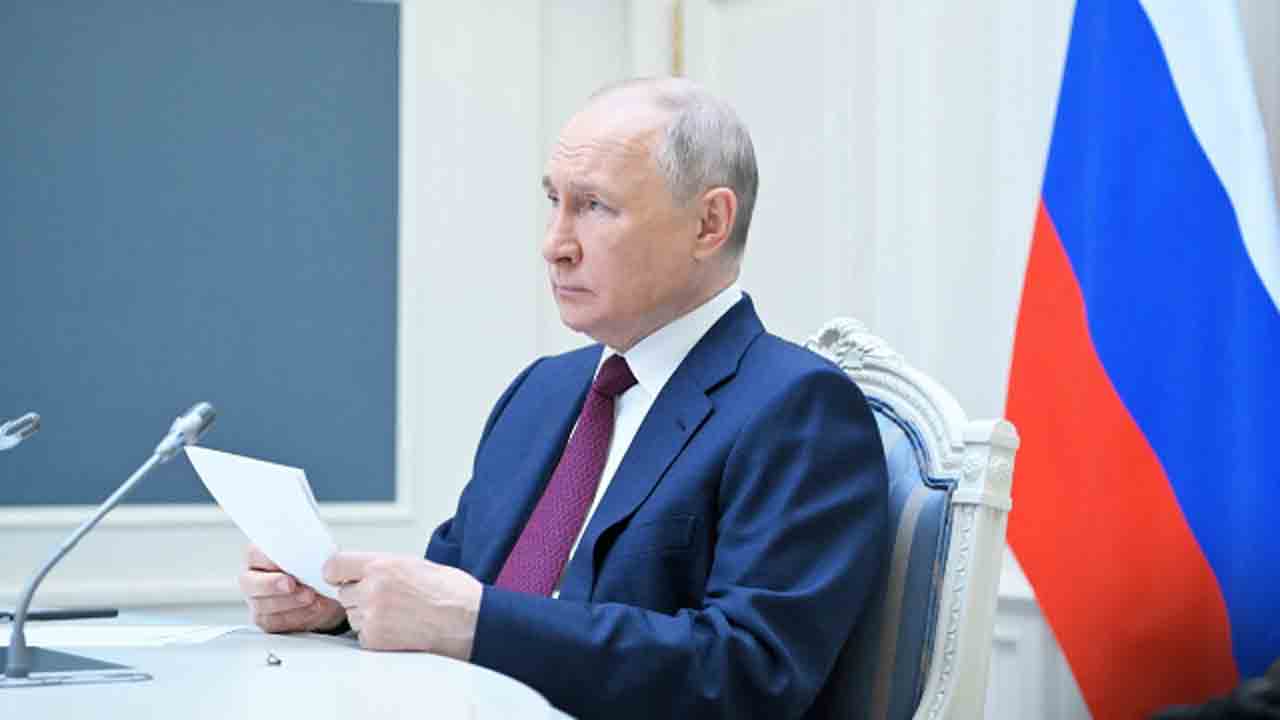 Vladimir Putin | పుతిన్‌కు భంగపాటు.. ప్రసంగిస్తుండగా ఐరోపా ప్రతినిధులు వాకౌట్‌