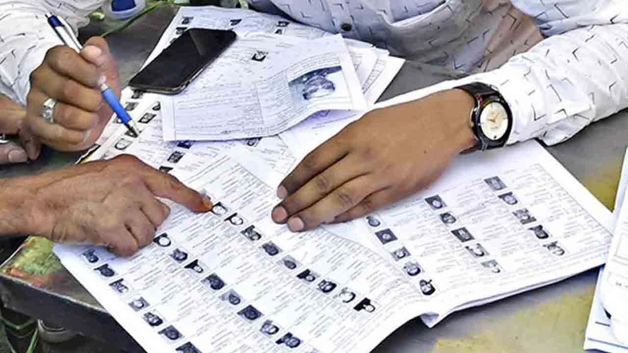 ఓటర్ల జాబితాపై అనుమానాల నివృత్తి