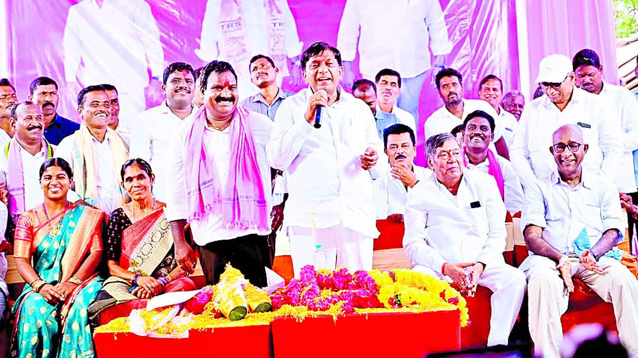 మన గ్రామాలు దేశానికే ఆదర్శం