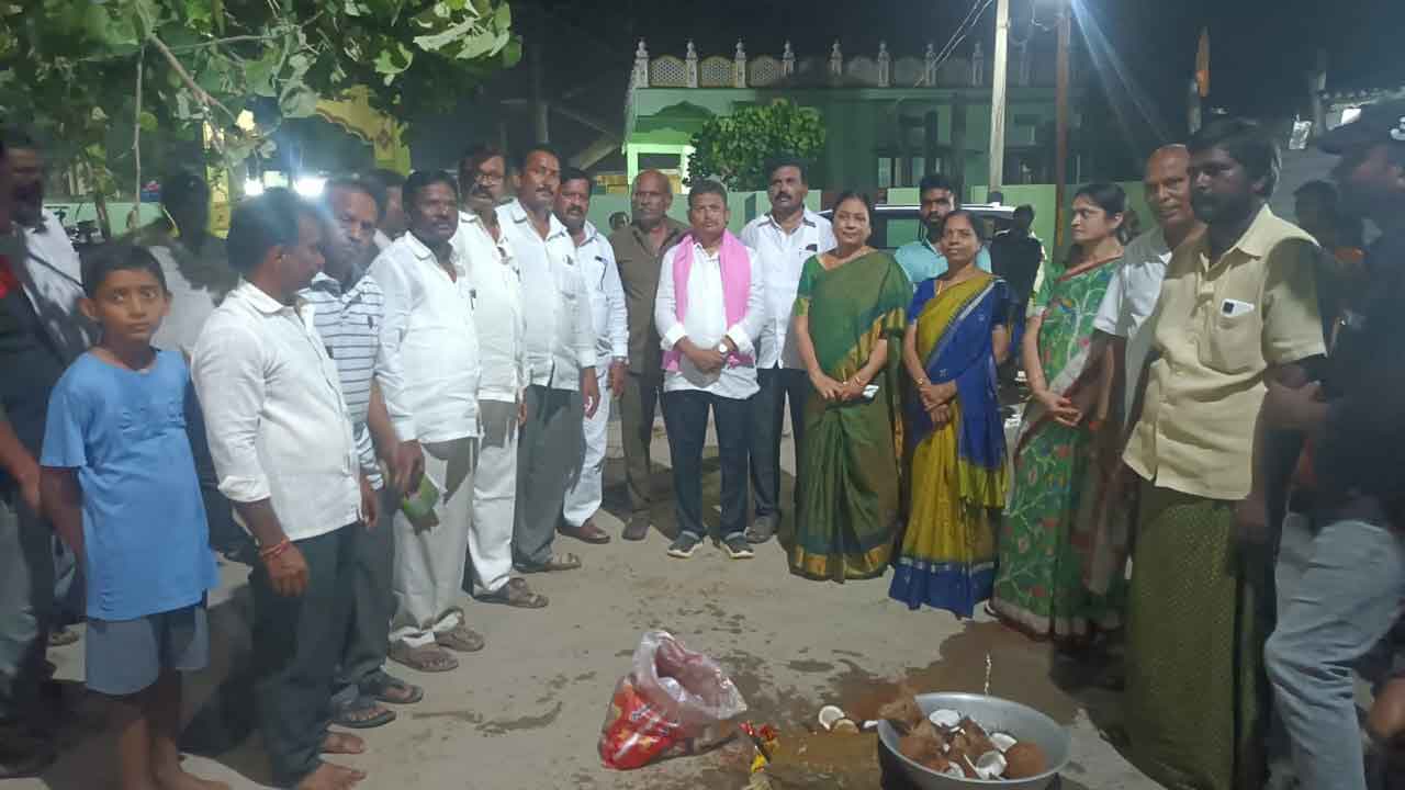 స్వరాష్ట్రంలోనే పండుగలకు ప్రాధాన్యం