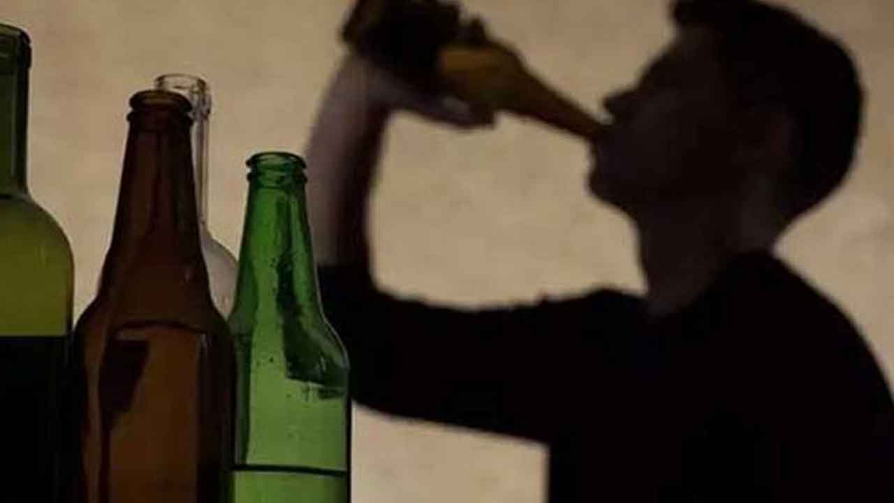 Andhra Pradesh | మద్యం మత్తులో బాంబును కొరికిన వ్యక్తి.. తర్వాత ఏమైందంటే!