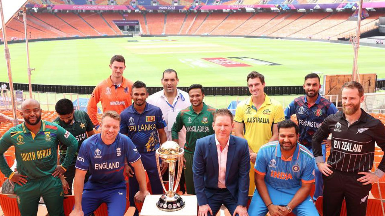 Cricket Worldcup:  మ‌రికాసేప‌ట్లో వ‌ర‌ల్డ్‌క‌ప్ షురూ.. స్టేడియం ప్రేక్ష‌కుల‌కు శుభ‌వార్త‌