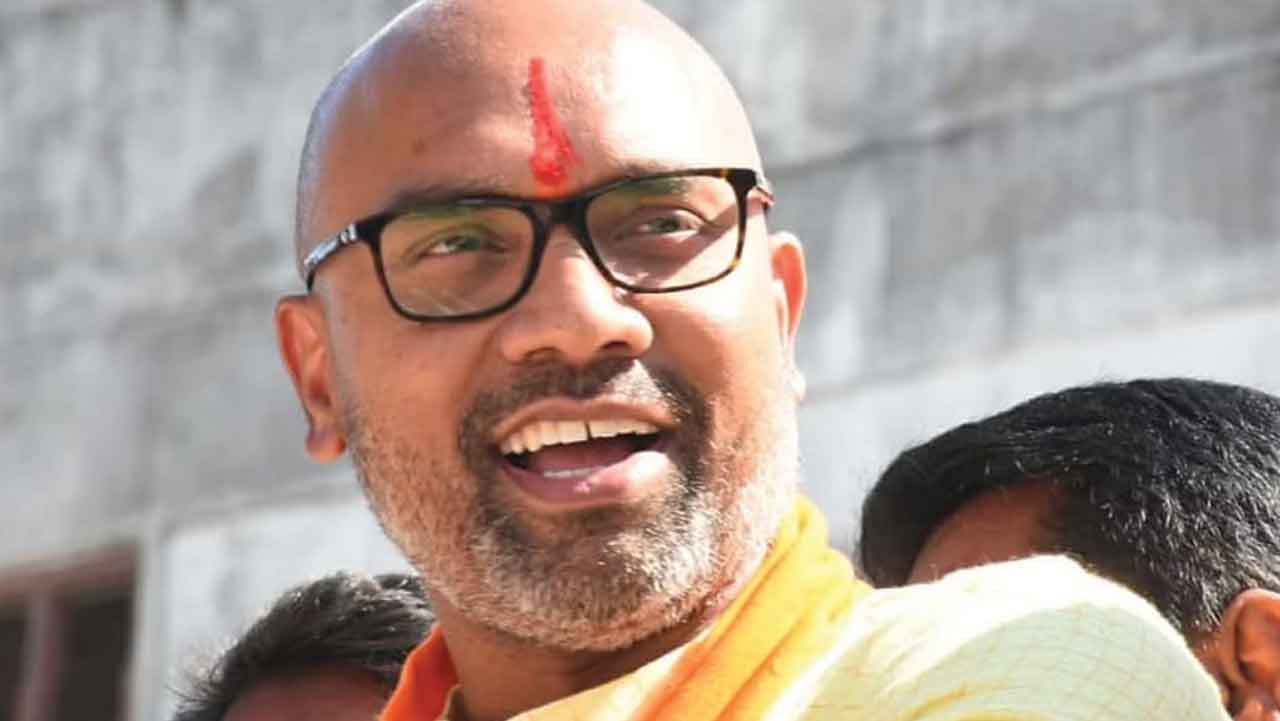 MP Aravind | ఎంపీ అర్వింద్‌ ఖబడ్దార్‌.. దళితబంధును నిర్వీర్యం చేసేలా వ్యాఖ్యలు.. దళిత సంఘాల ఆగ్రహం